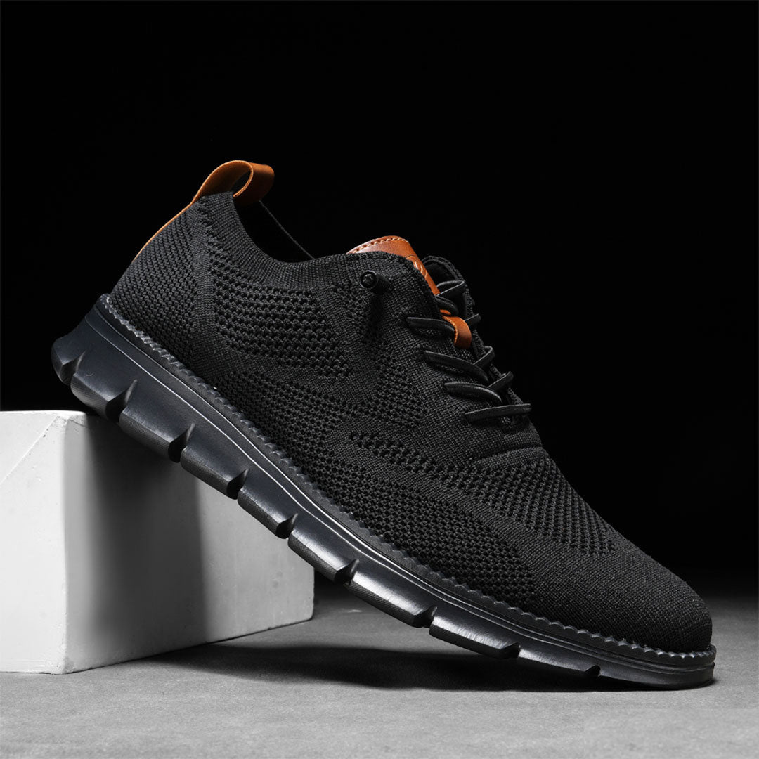 LightWalk Breathable Shoes: Black