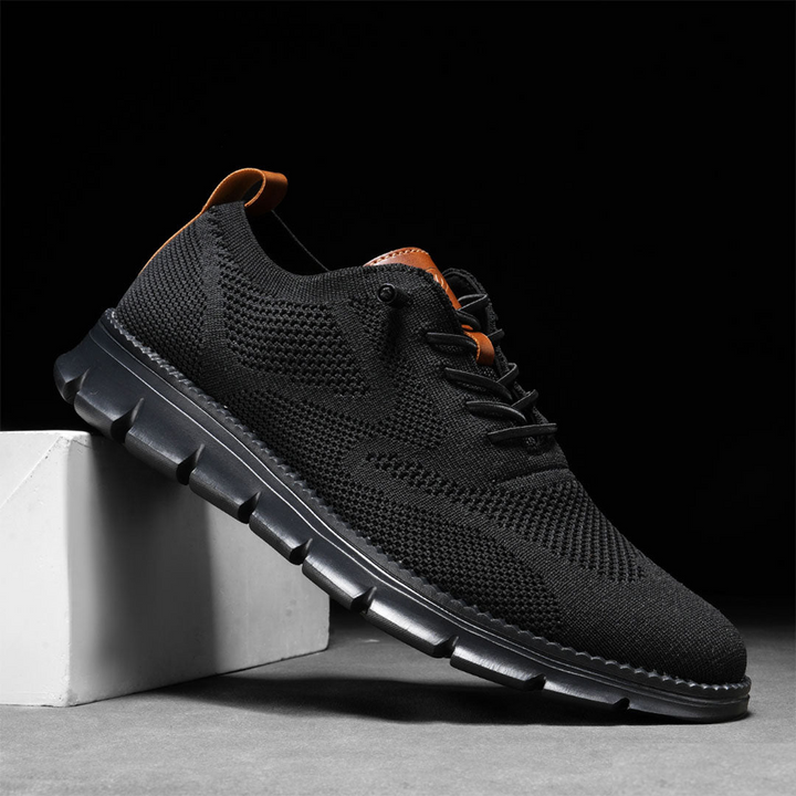 LightWalk Breathable Shoes: Black