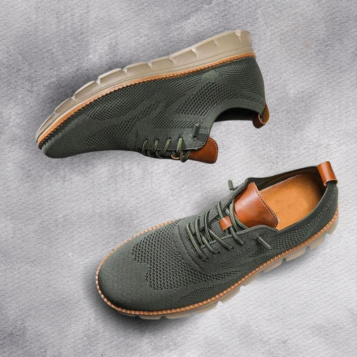 LightWalk Breathable Shoes: Green