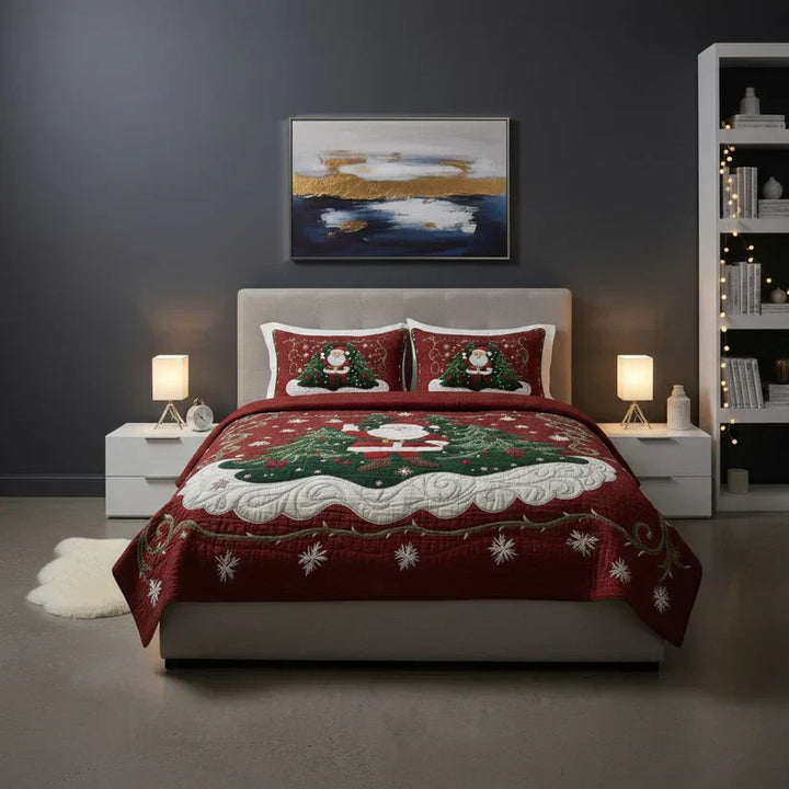 3-Piece Quilted Bedding Set - Santa's Workshop